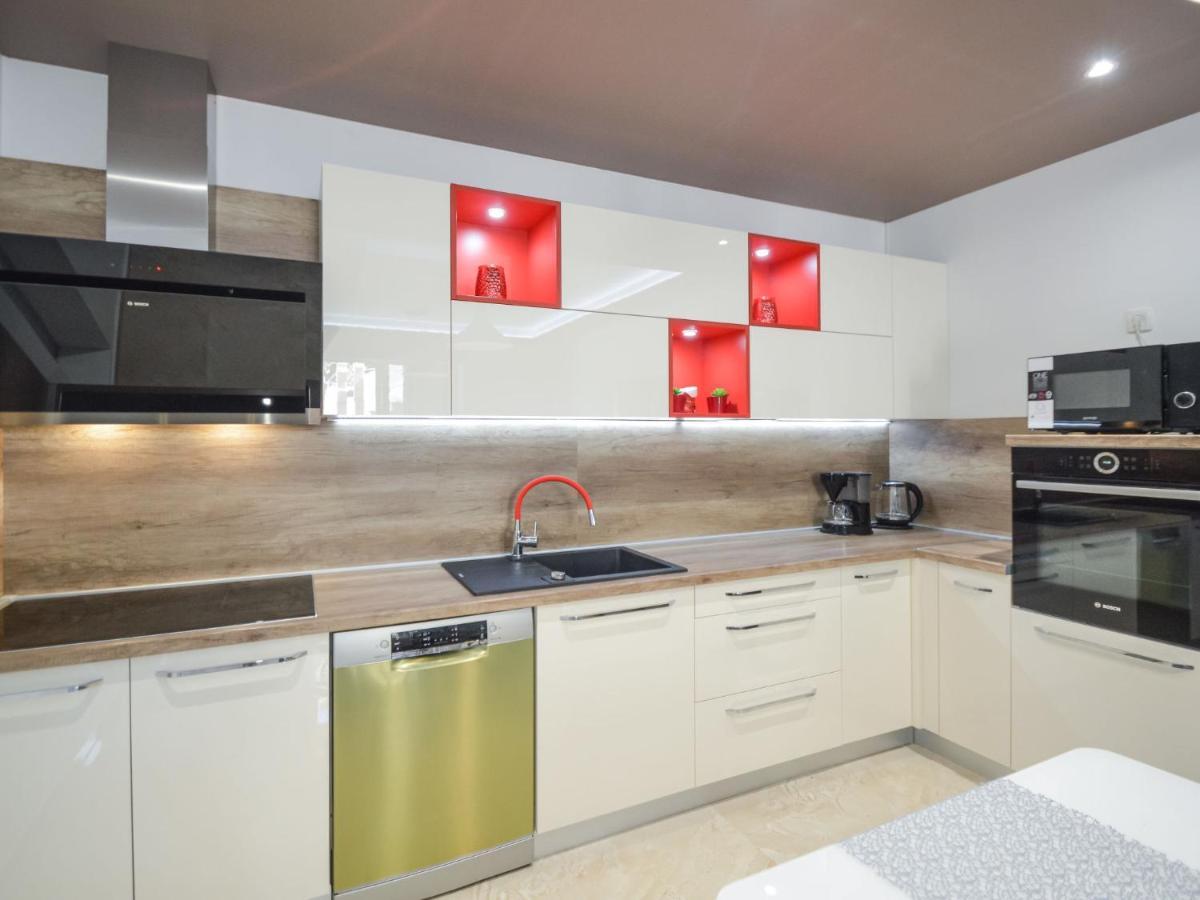 Apartment Mornar-5 By Interhome Trogir Eksteriør billede